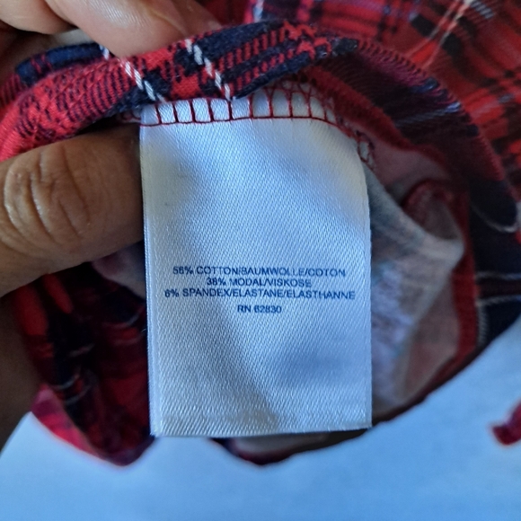 Lands' End Red Plaid long sleeve Shirt - Picture 5 of 7